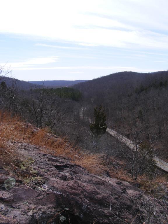 Shepherd Mountain Inn & Suites Pilot Knob Zewnętrze zdjęcie