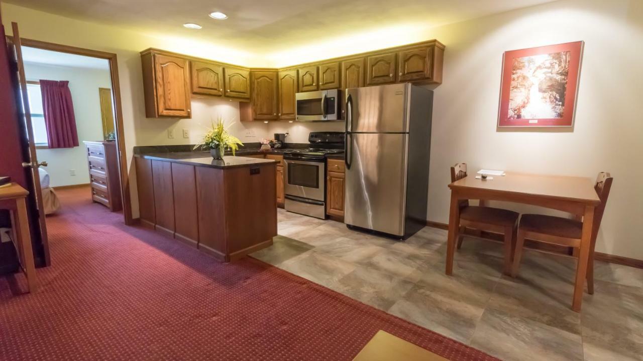 Shepherd Mountain Inn & Suites Pilot Knob Zewnętrze zdjęcie