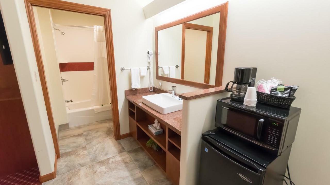 Shepherd Mountain Inn & Suites Pilot Knob Zewnętrze zdjęcie