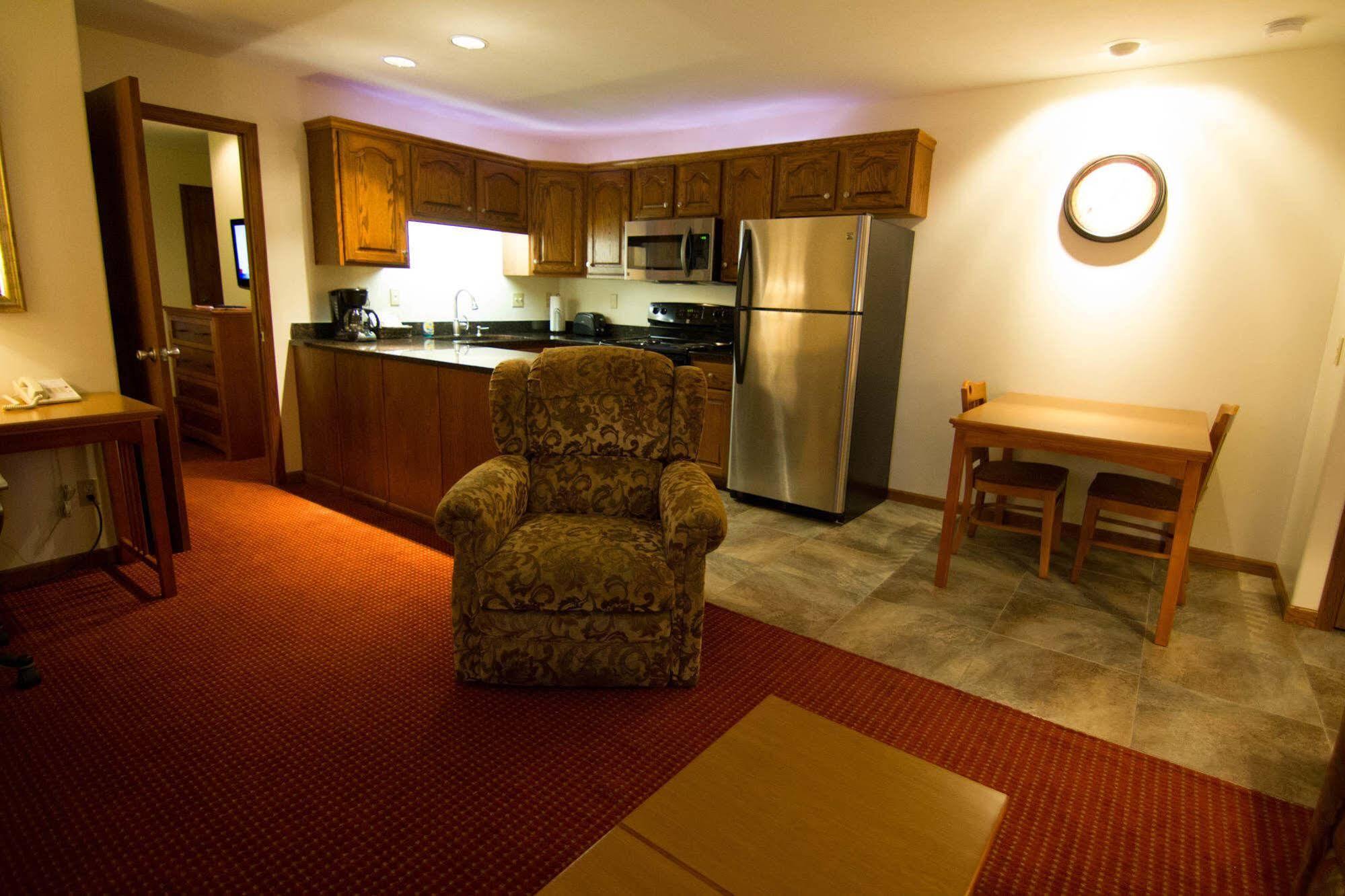 Shepherd Mountain Inn & Suites Pilot Knob Zewnętrze zdjęcie