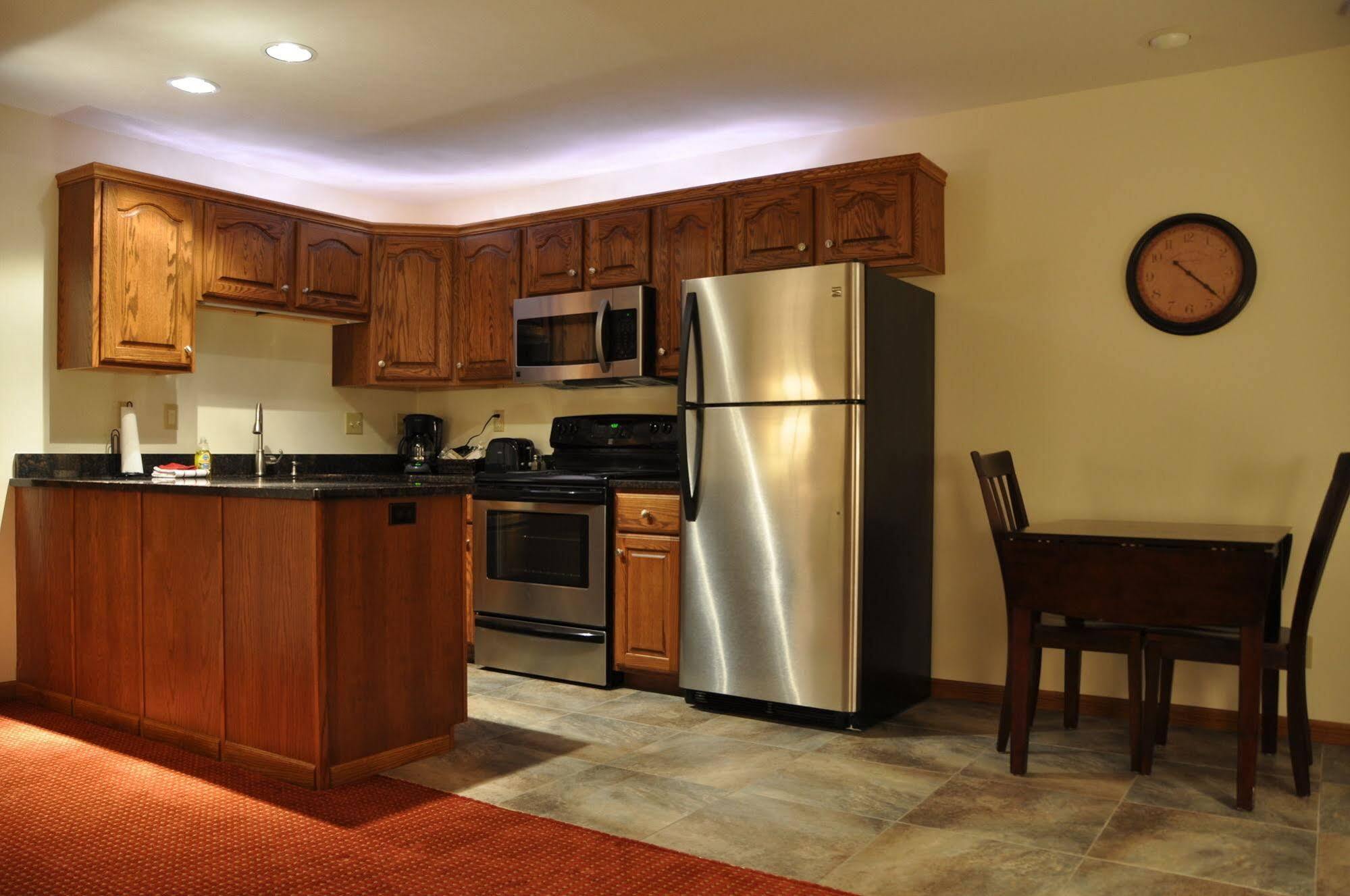 Shepherd Mountain Inn & Suites Pilot Knob Zewnętrze zdjęcie