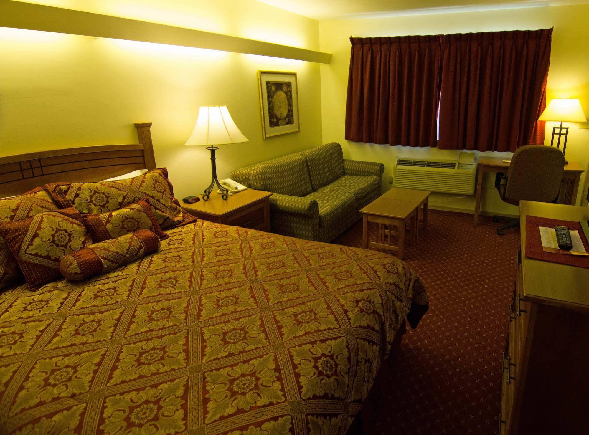 Shepherd Mountain Inn & Suites Pilot Knob Zewnętrze zdjęcie